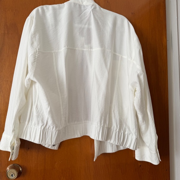 Vince Camuto Slouchy Bomber Jacket – New Ivory (Size L) - Picture 10 of 13